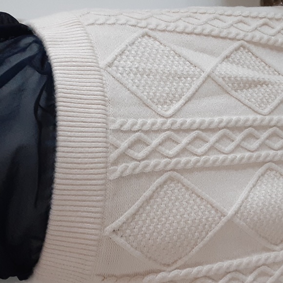NWT, CLICHE, Viscose Blend, "sweater" Skirt in Ivory, Size Large - Picture 4 of 10